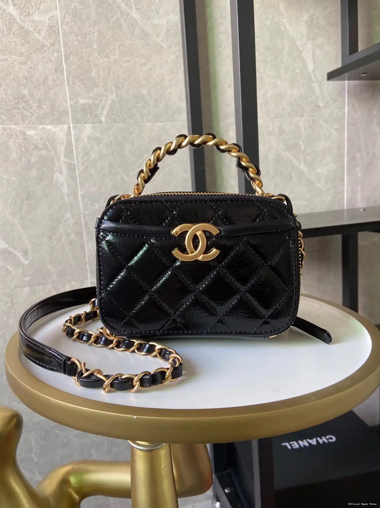 HyperPeter VANITY CHANEL CASE SMALL 0527